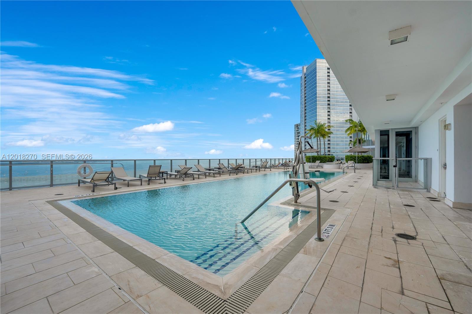 1300 Brickell Bay Dr #2000, Miami FL 33131