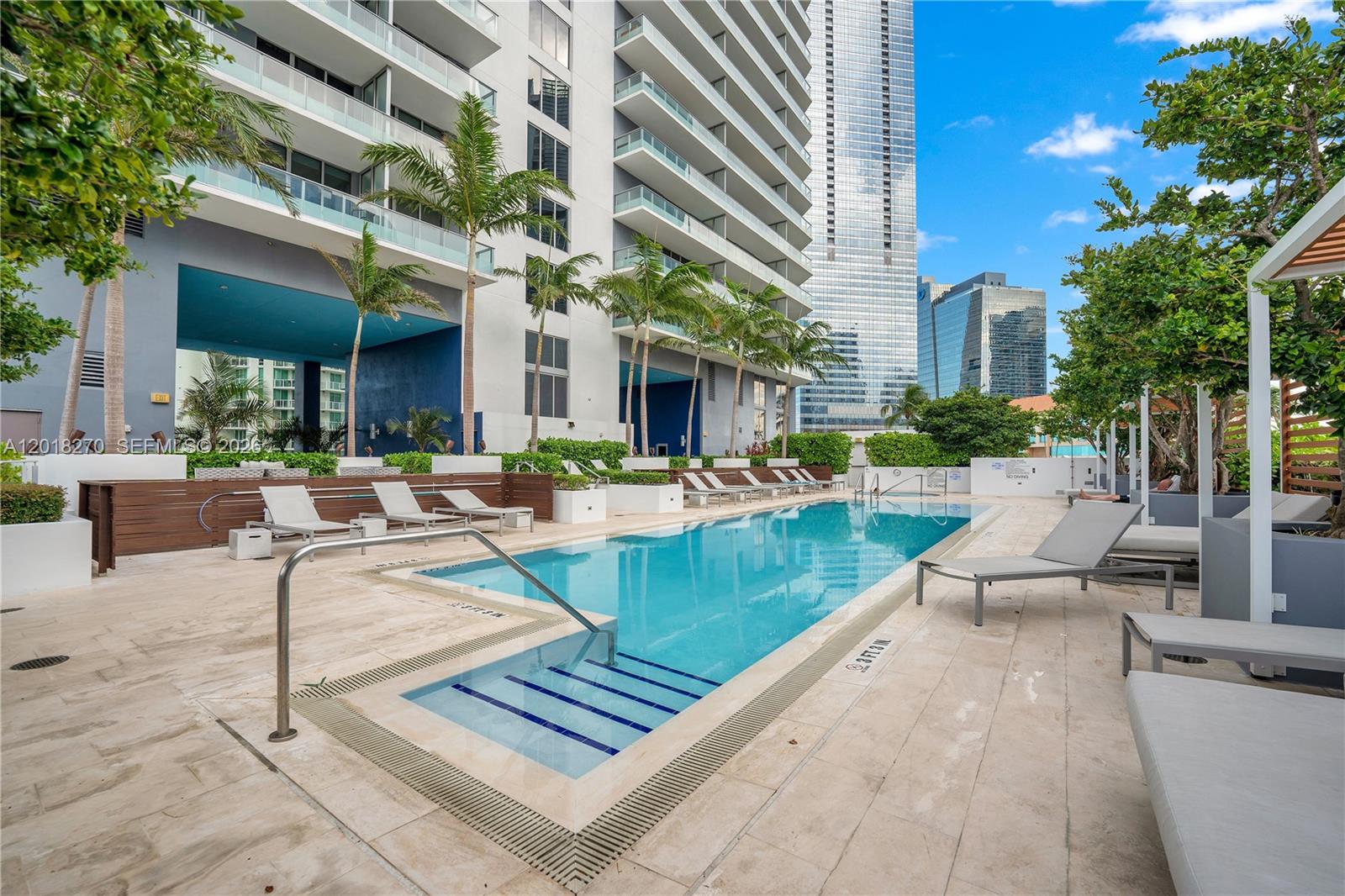 1300 Brickell Bay Dr #2000, Miami FL 33131