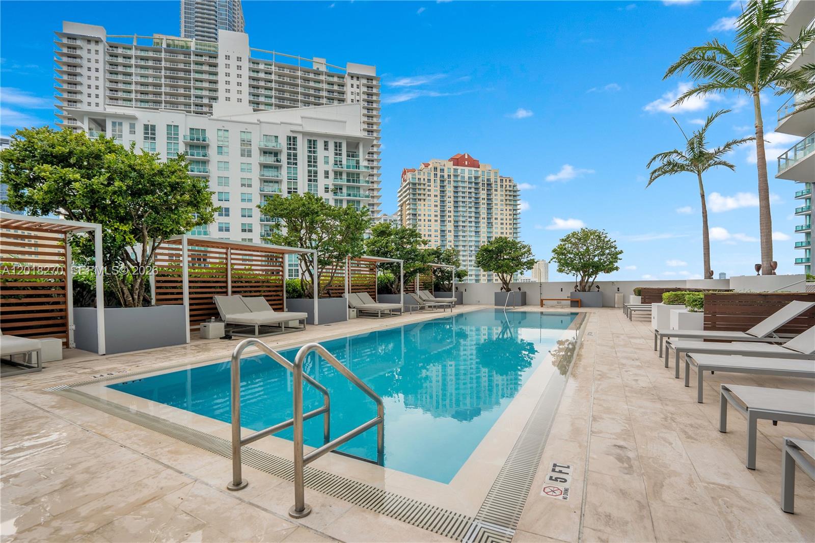 1300 Brickell Bay Dr #2000, Miami FL 33131