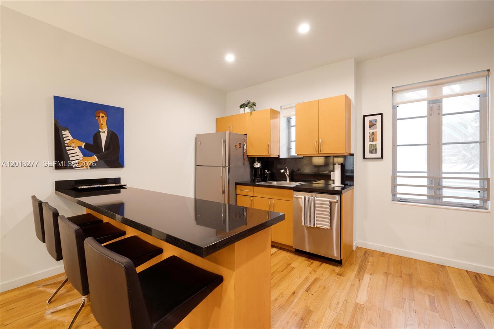 1551 Lenox Ave #8, Miami Beach FL 33139