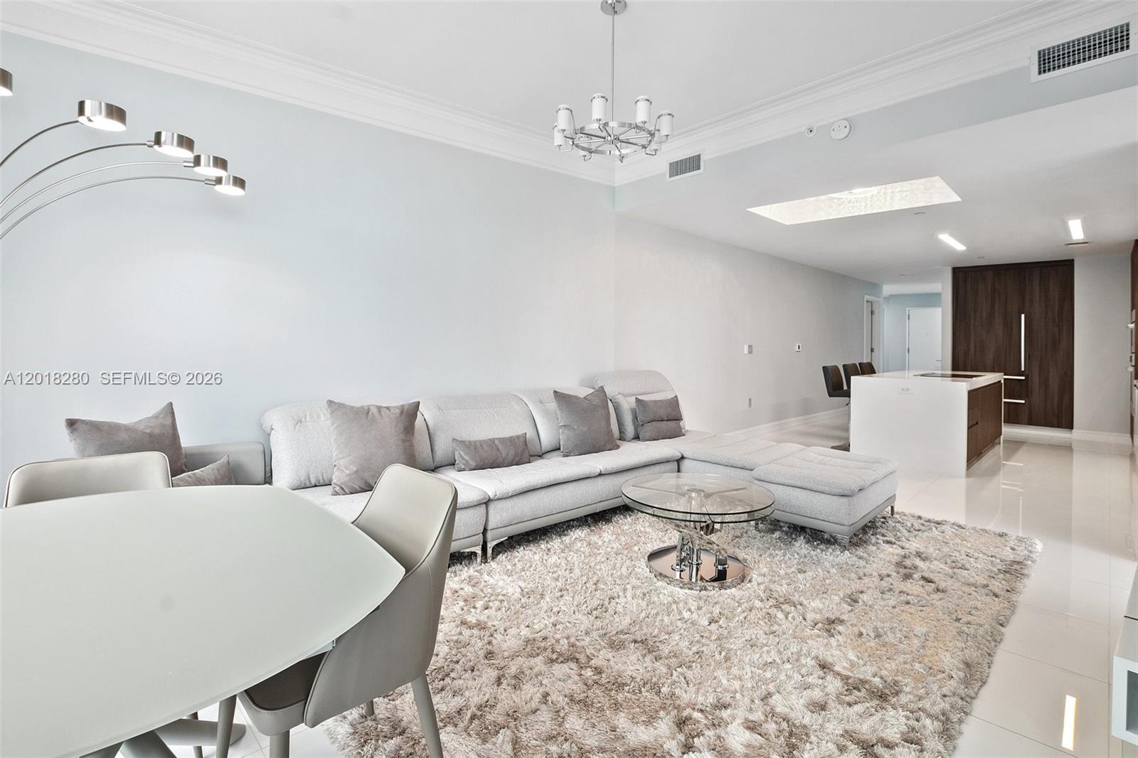 851 NE 1st Ave #3111, Miami FL 33132