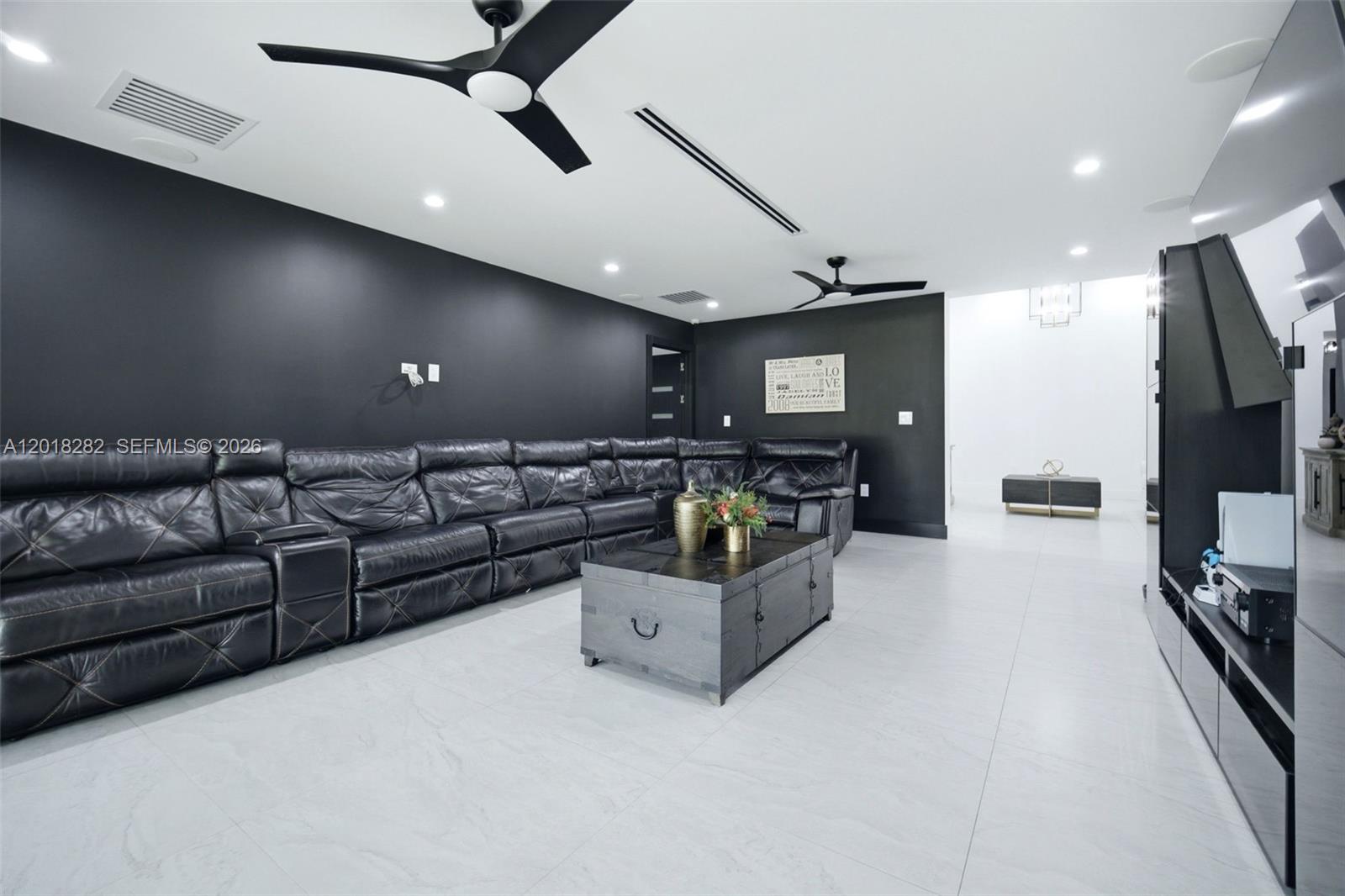 18690 Old Cutler Rd, Cutler Bay FL 33157