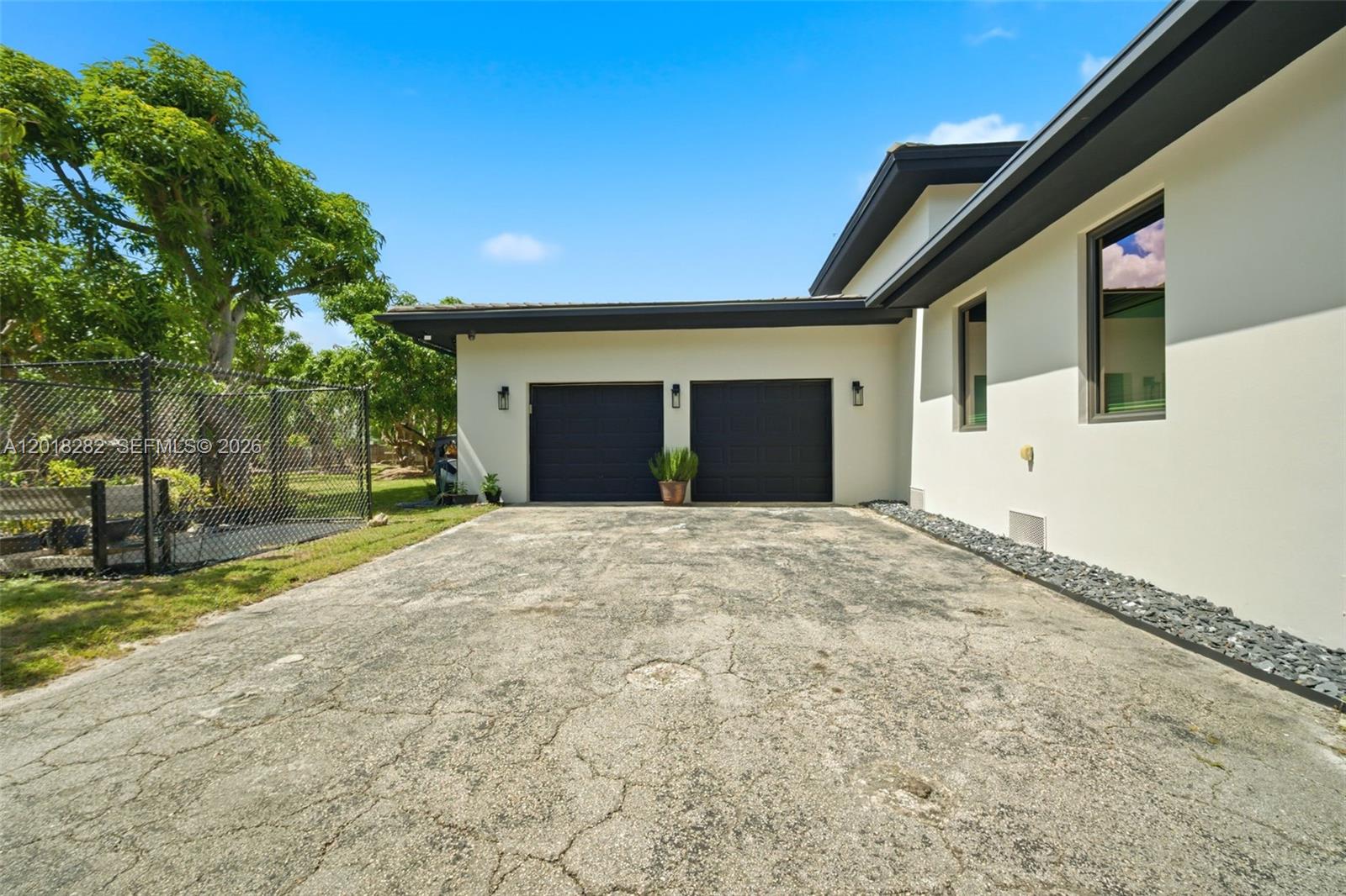 18690 Old Cutler Rd, Cutler Bay FL 33157