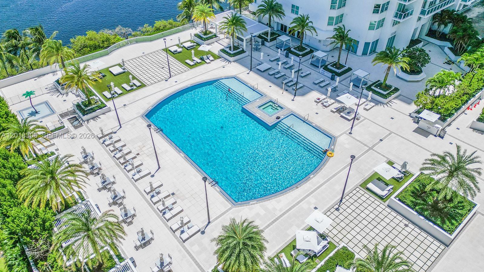 3301 NE 183rd St #2007, Aventura FL 33160