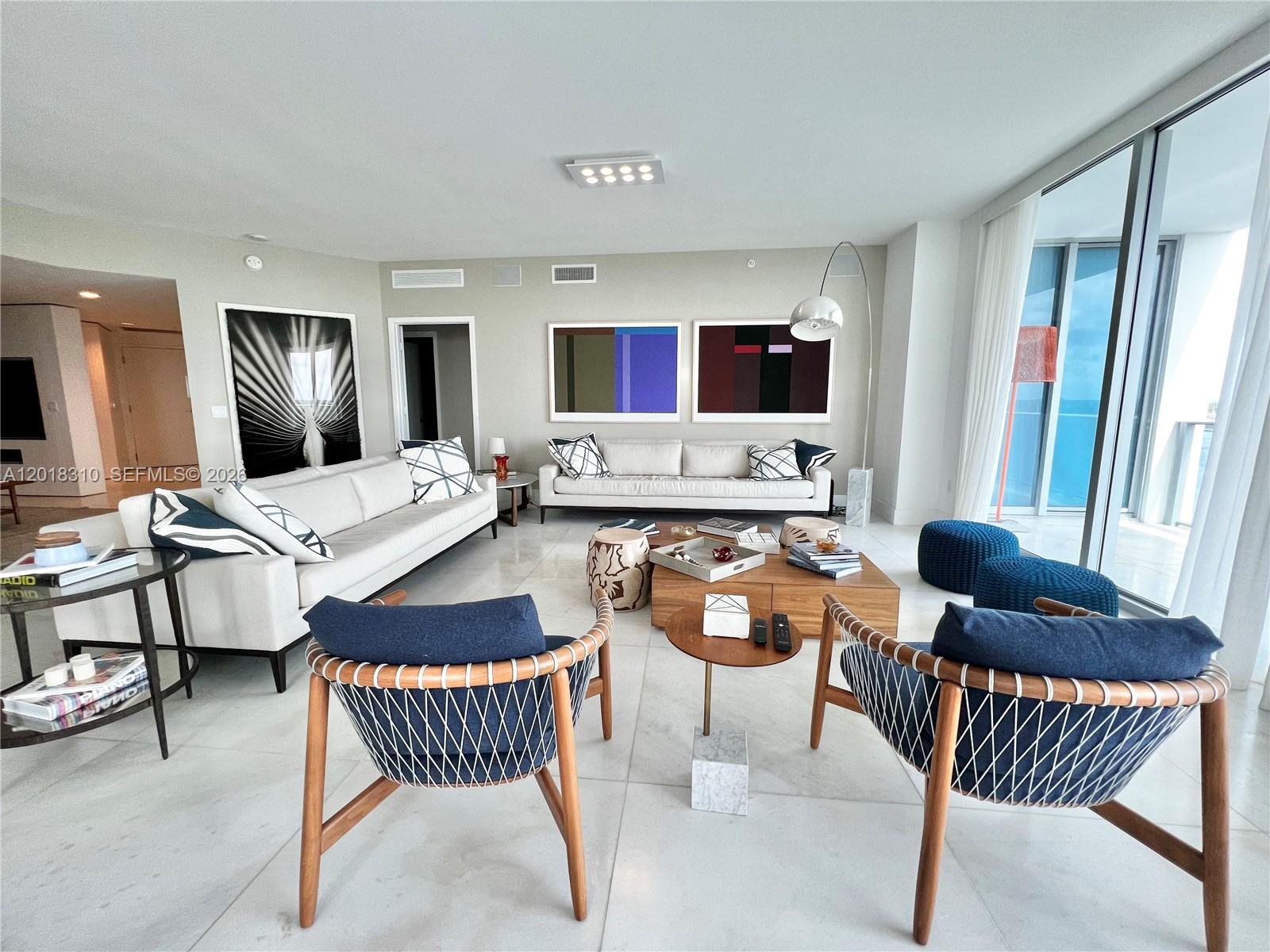17111 Biscayne Blvd #1102, North Miami Beach FL 33160