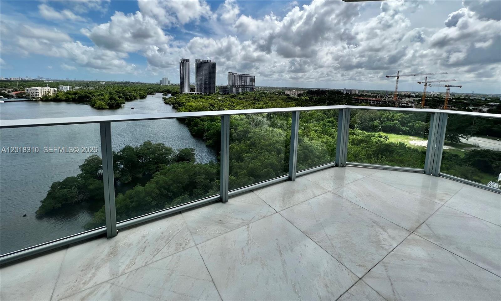 17111 Biscayne Blvd #1102, North Miami Beach FL 33160