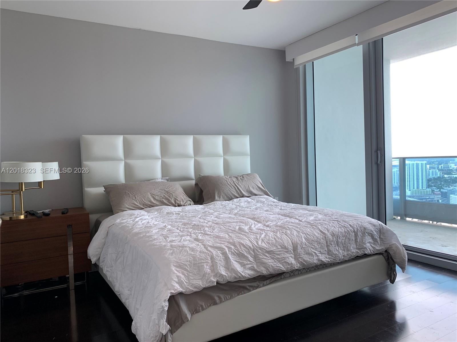 200 Biscayne Boulevard Way #4212, Miami FL 33131