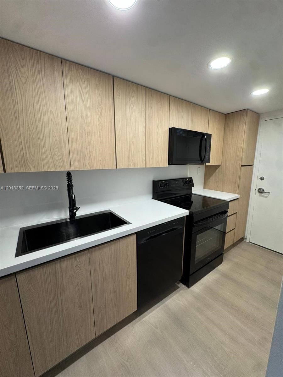 1200 West Ave #611, Miami Beach FL 33139