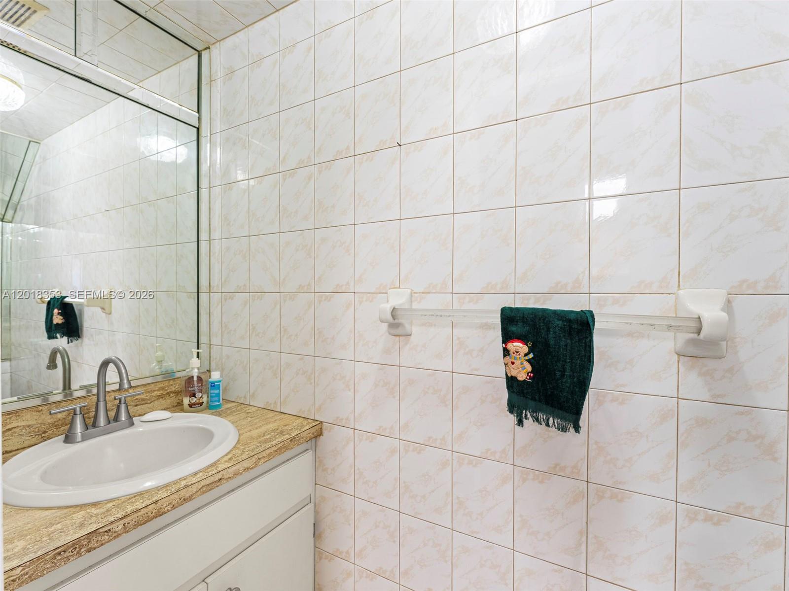100 SW 110th Ave #142, Sweetwater FL 33174