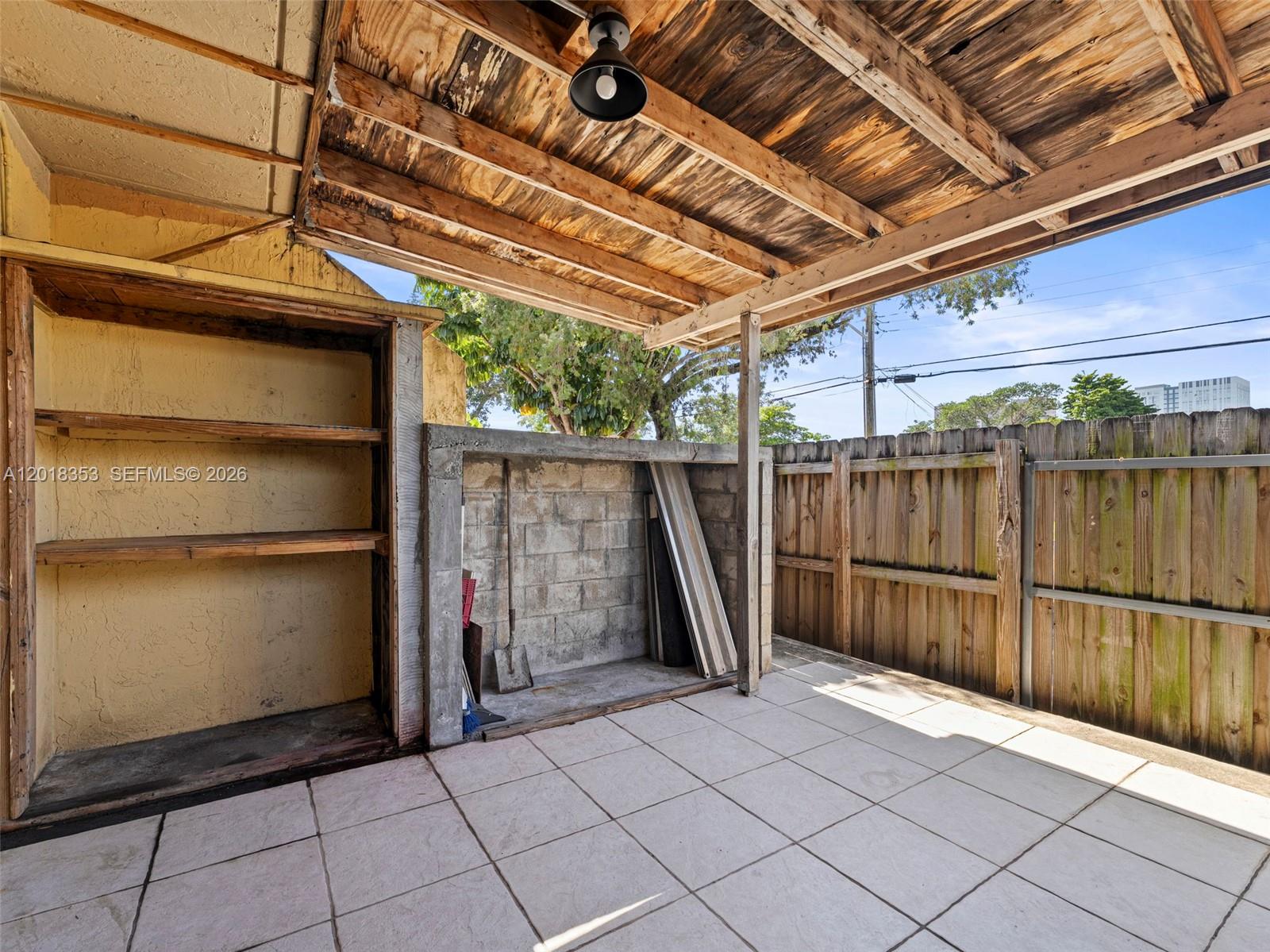100 SW 110th Ave #142, Sweetwater FL 33174