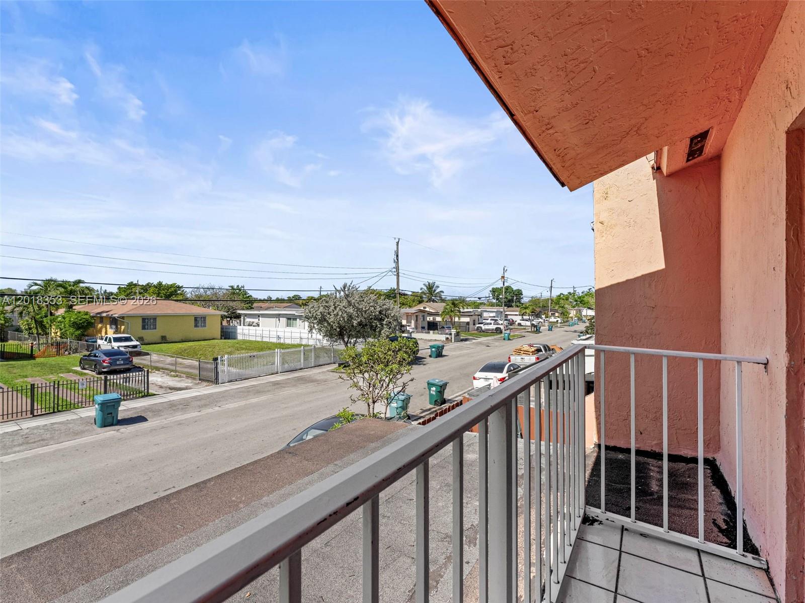 100 SW 110th Ave #142, Sweetwater FL 33174