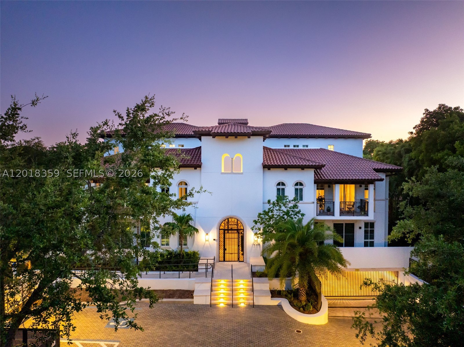 1228 Anastasia Ave #304, Coral Gables FL 33134