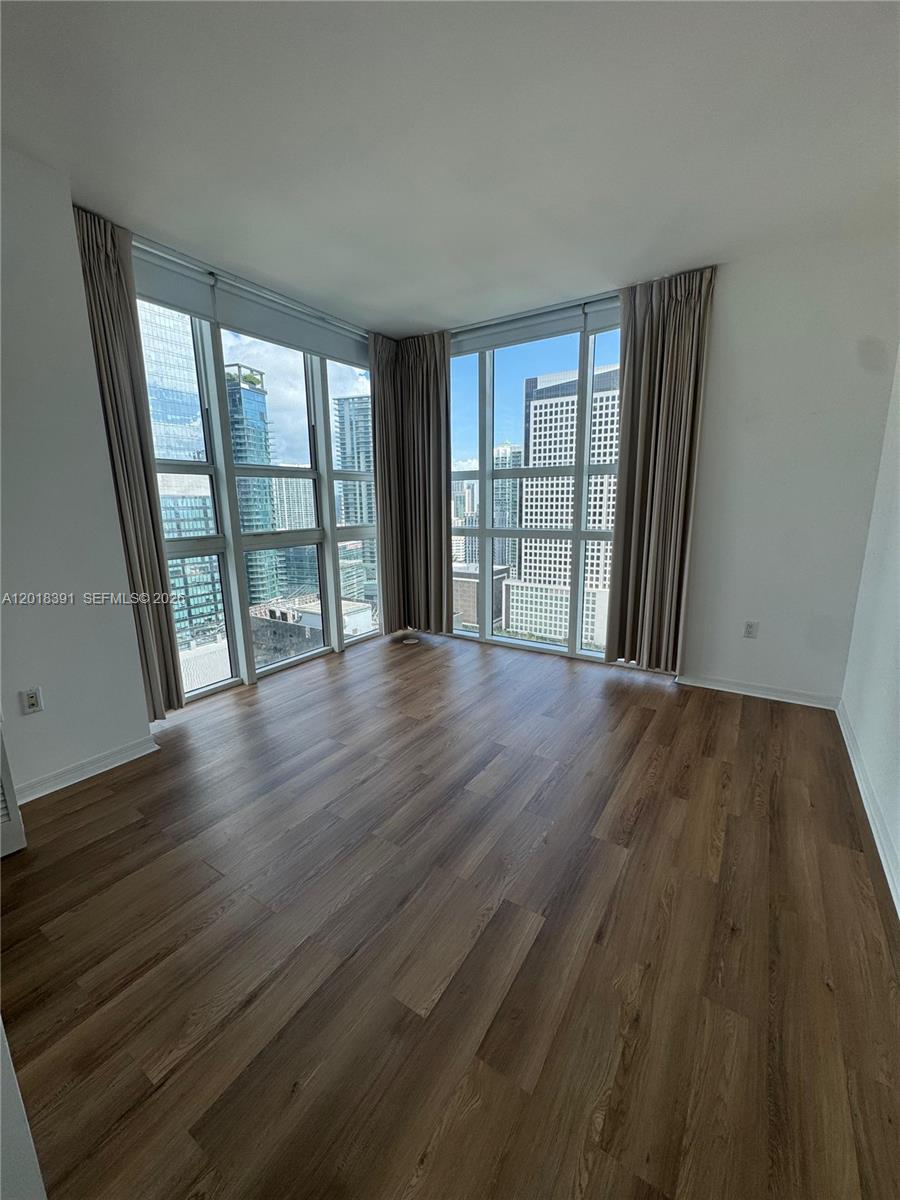 951 N Brickell Ave #3001, Miami FL 33131