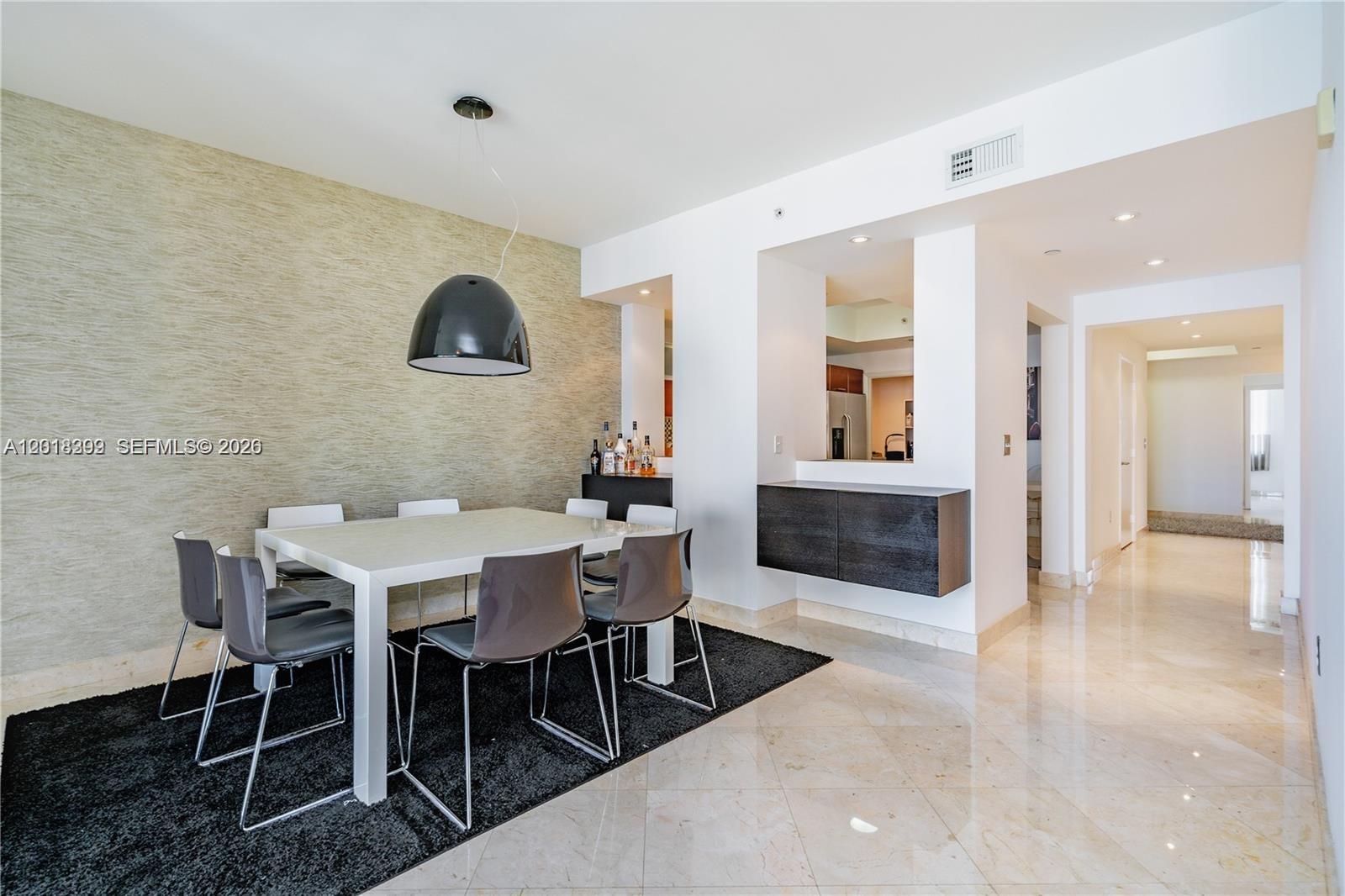 3330 NE 190th St #1610, Aventura FL 33180