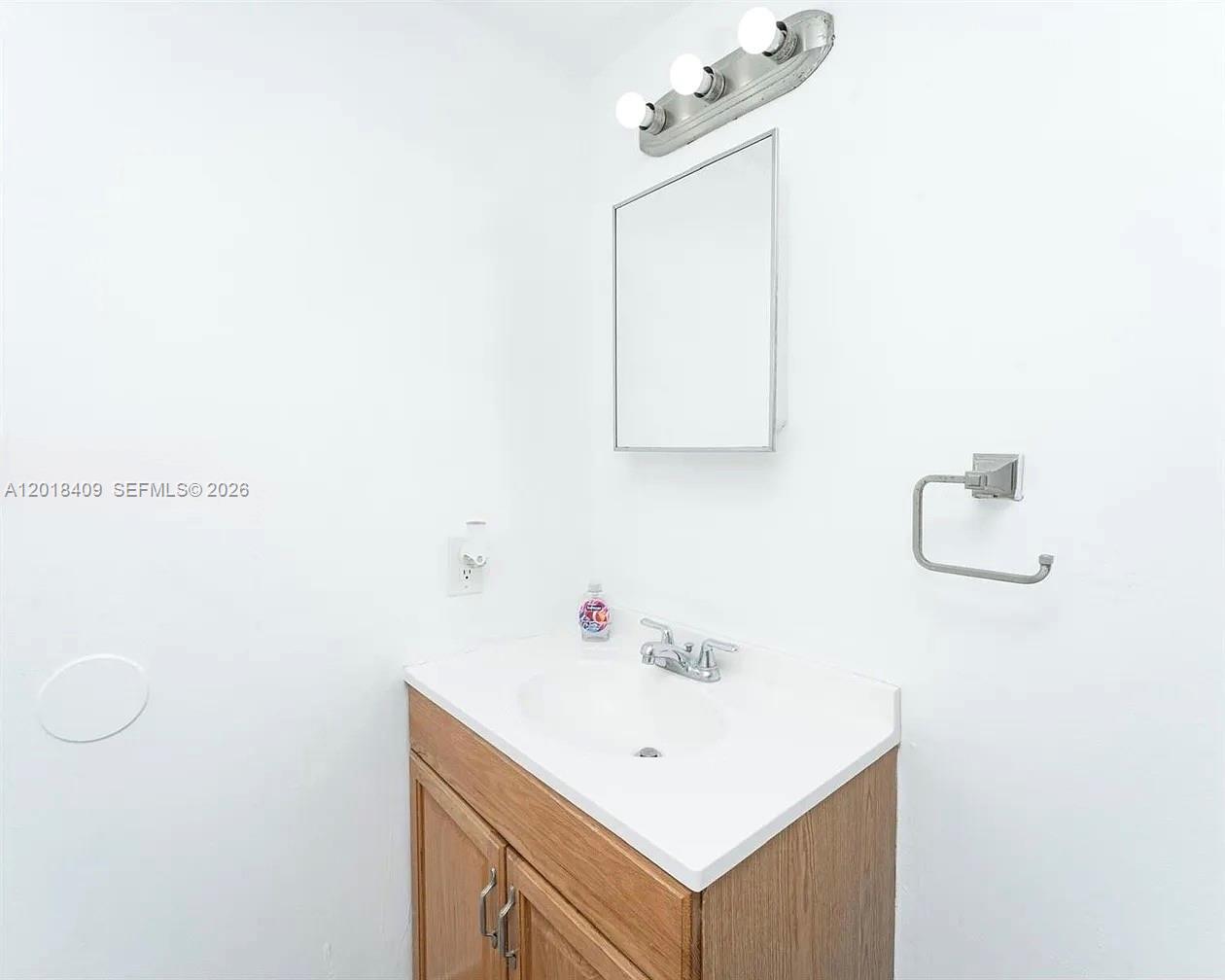576 NW 114th Ave #203, Sweetwater FL 33172