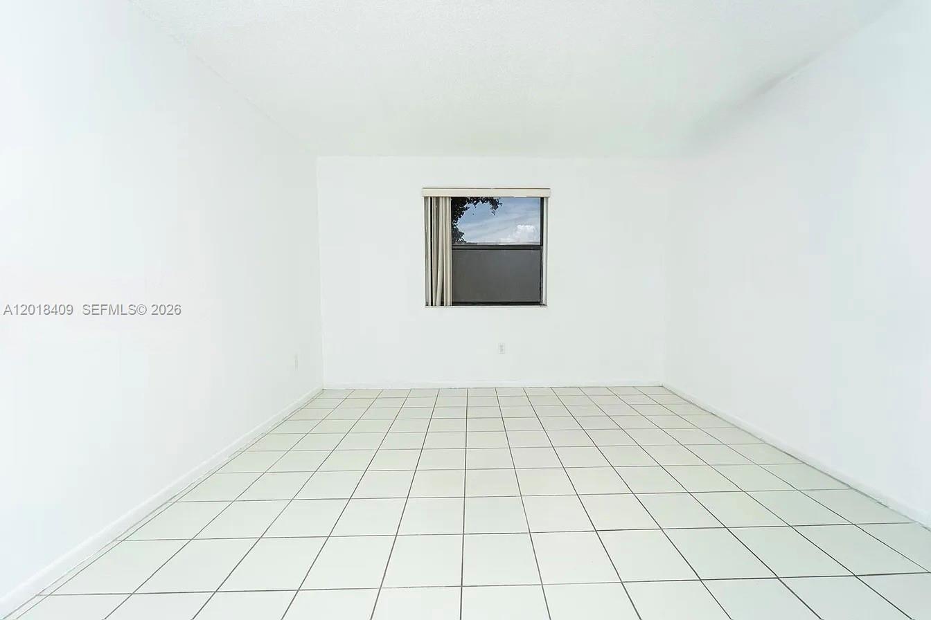 576 NW 114th Ave #203, Sweetwater FL 33172