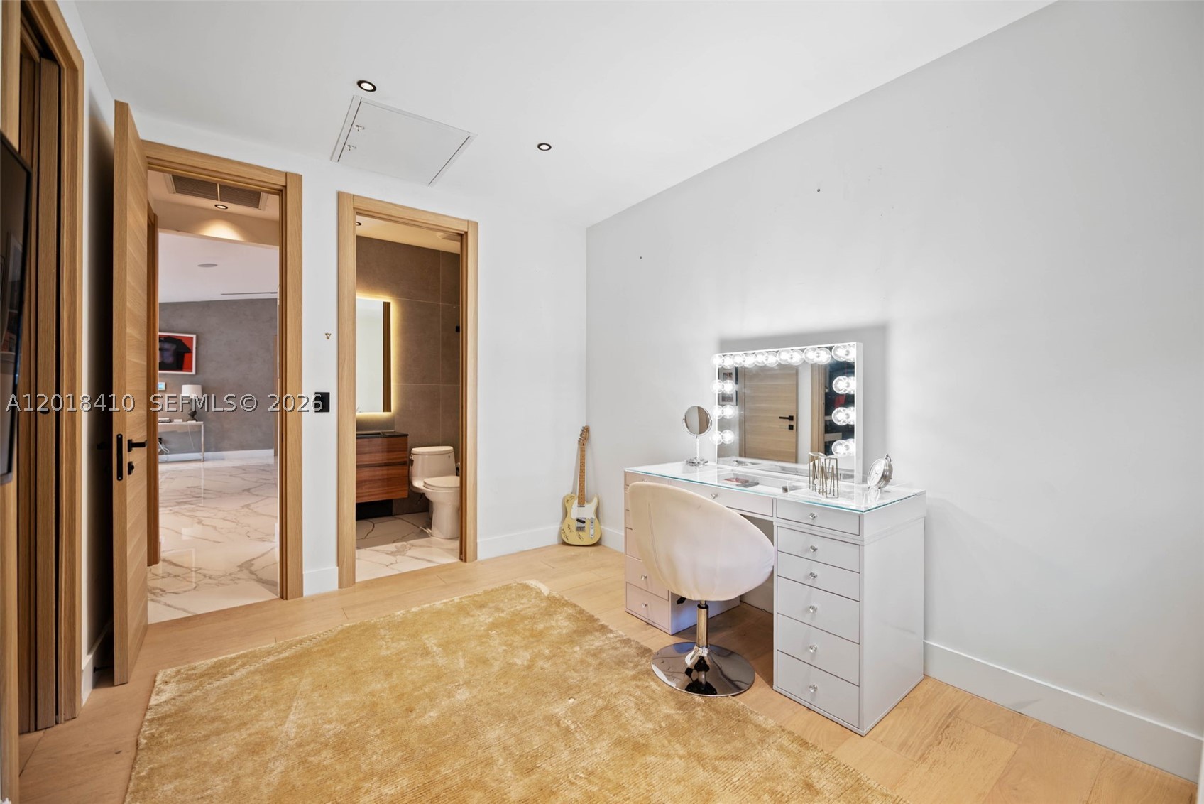 16431 NE 34th Ave, North Miami Beach FL 33160