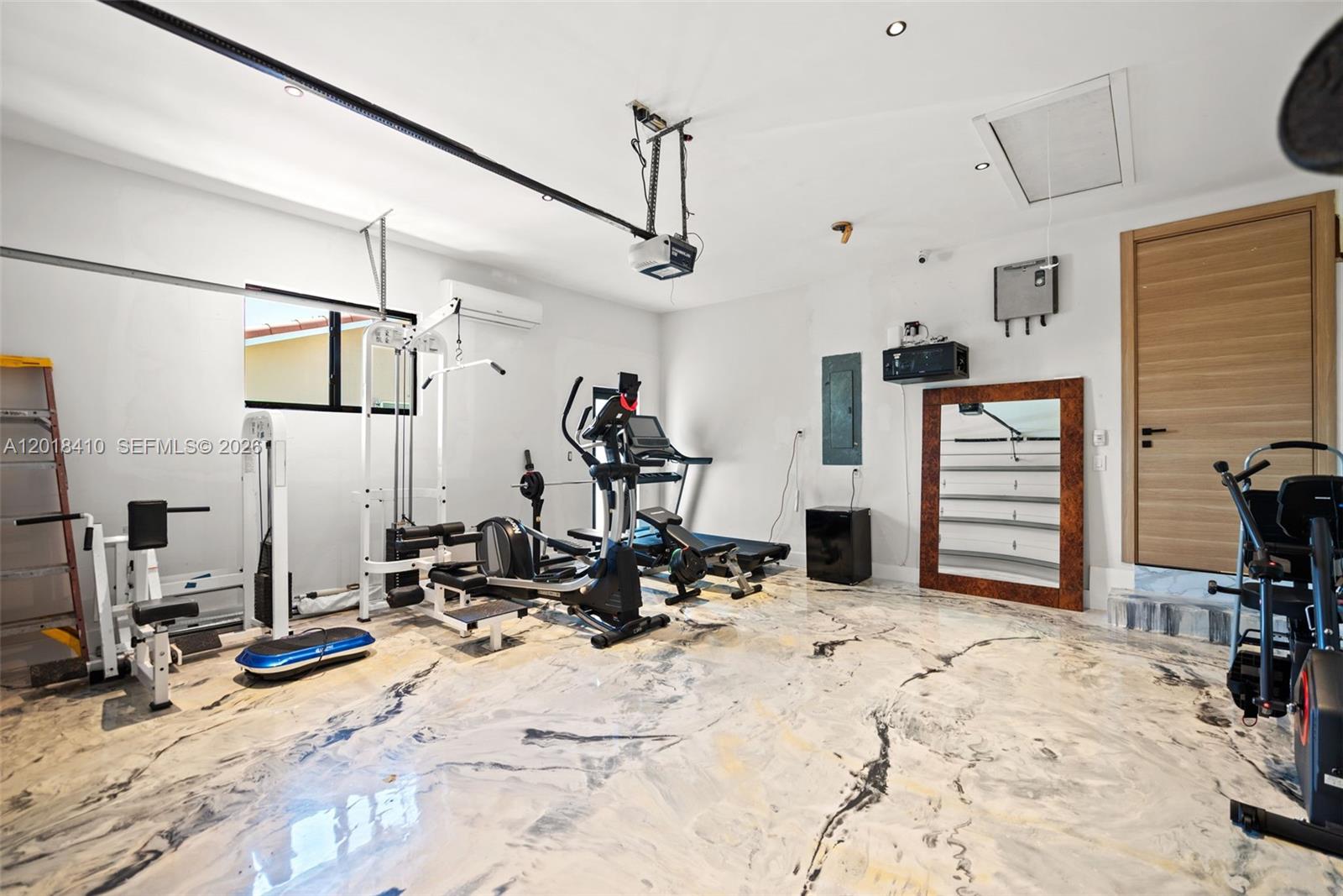 16431 NE 34th Ave, North Miami Beach FL 33160