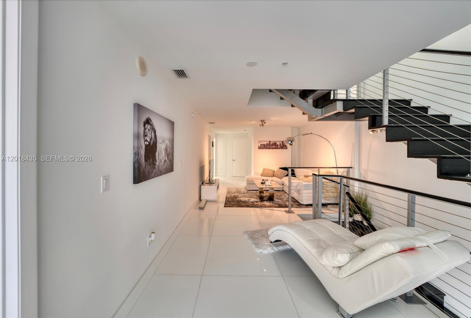 92 SW 3rd St #5203, Miami FL 33130