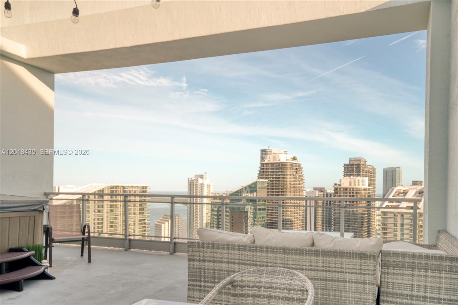 92 SW 3rd St #5203, Miami FL 33130