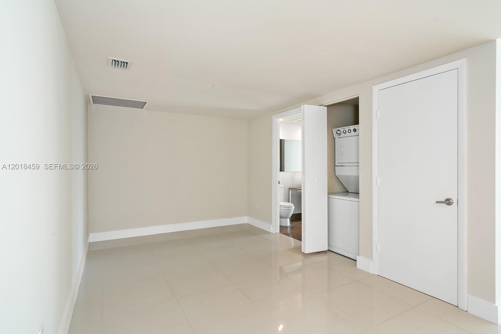 495 Brickell Ave #2703, Miami FL 33131