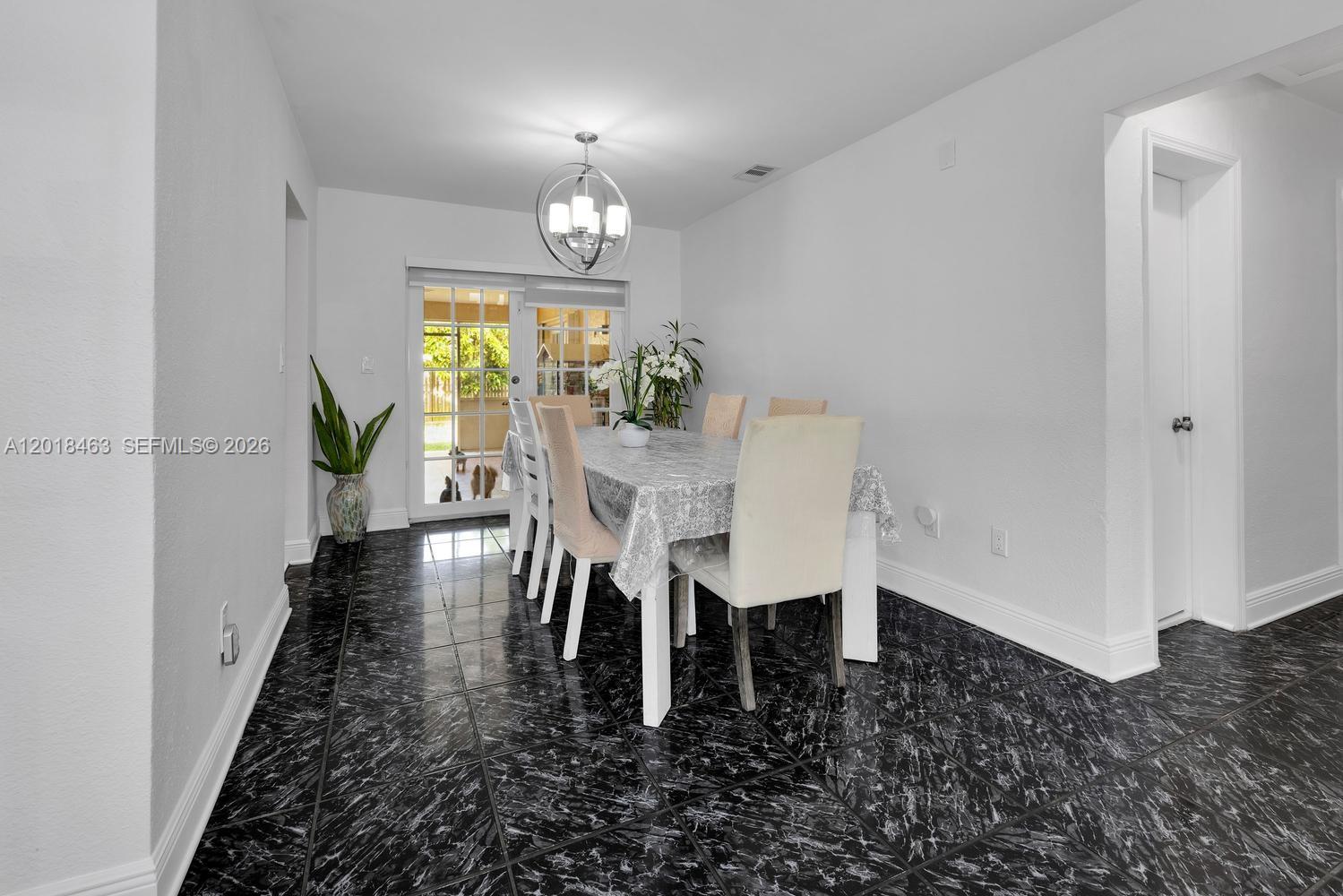 15725 SW 102nd Pl, Miami FL 33157