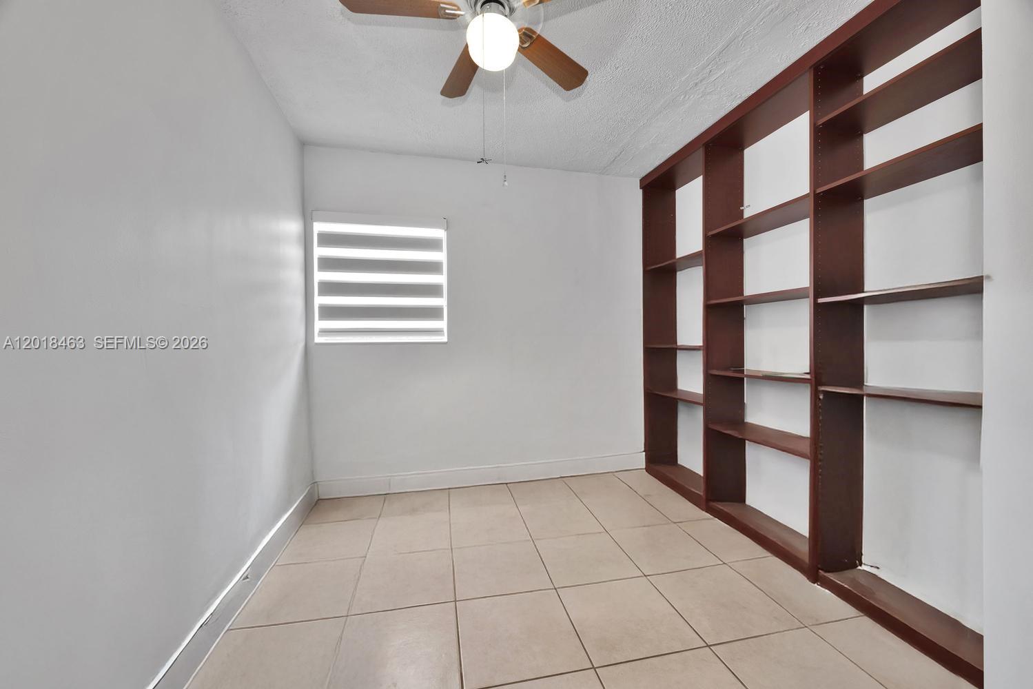 15725 SW 102nd Pl, Miami FL 33157