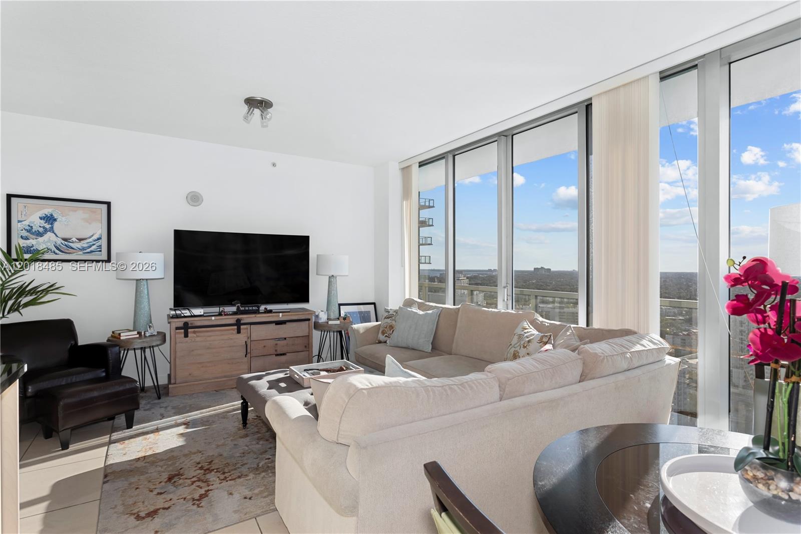 1111 SW 1st Ave #2925-N, Miami FL 33130