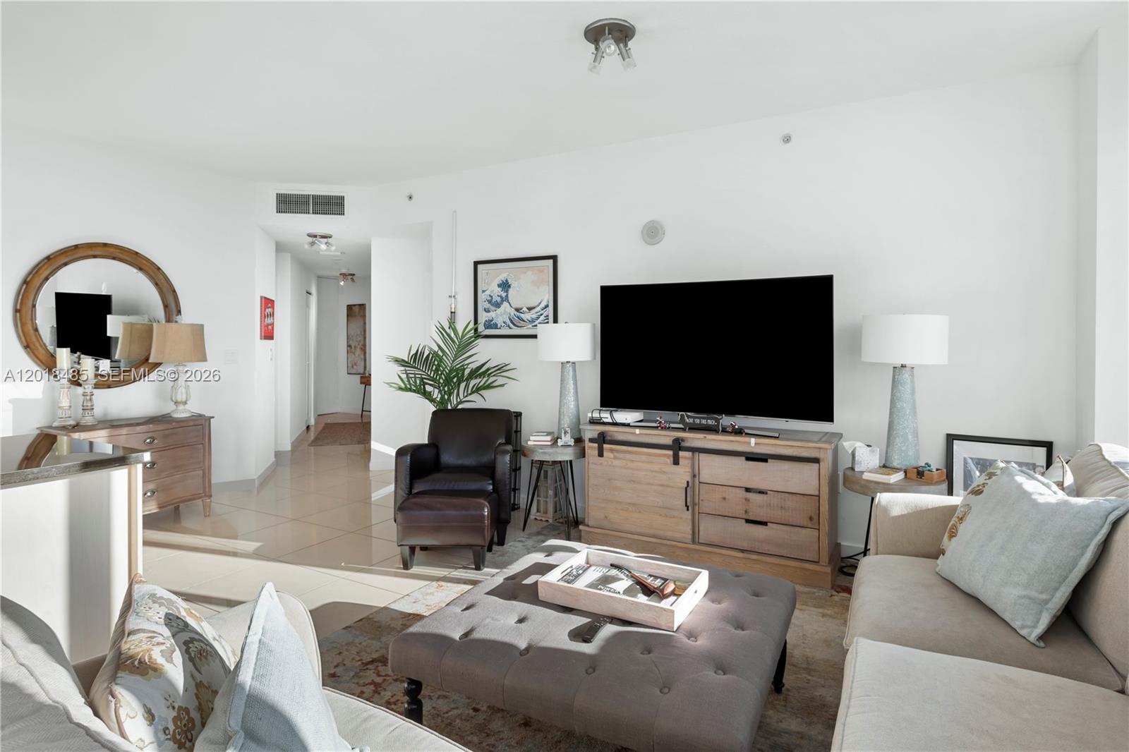 1111 SW 1st Ave #2925-N, Miami FL 33130