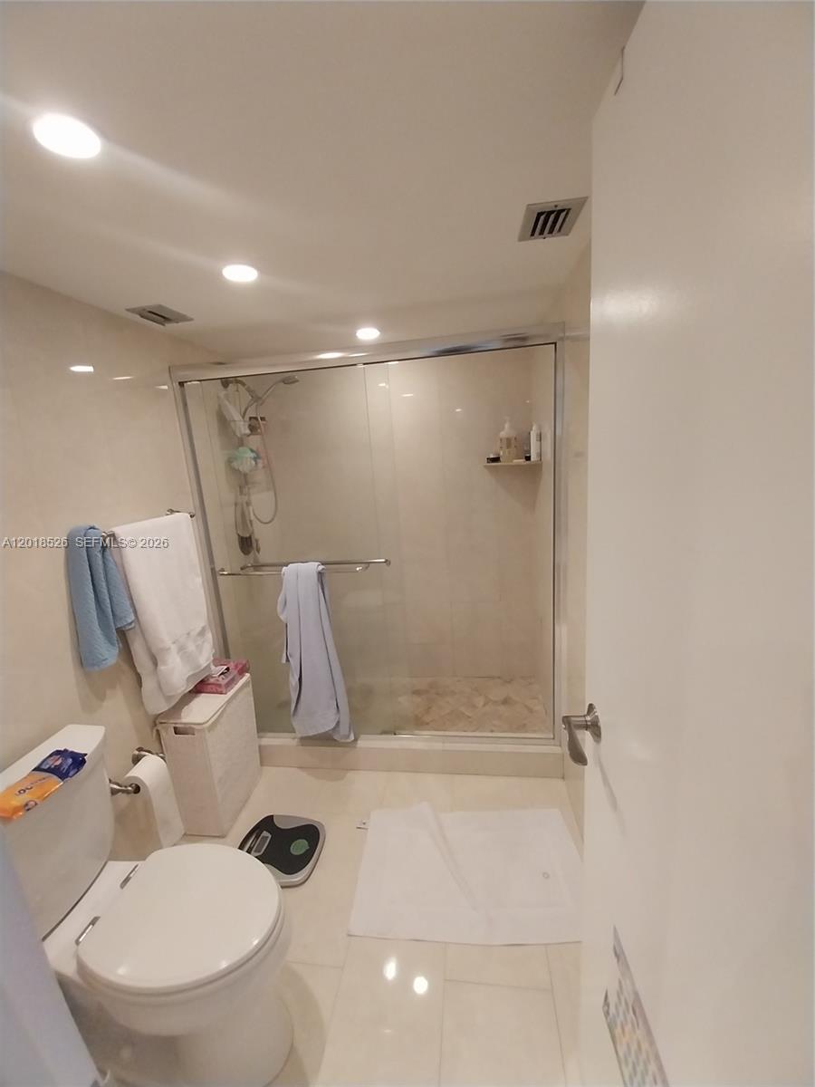 2333 Brickell Ave #602, Miami FL 33129