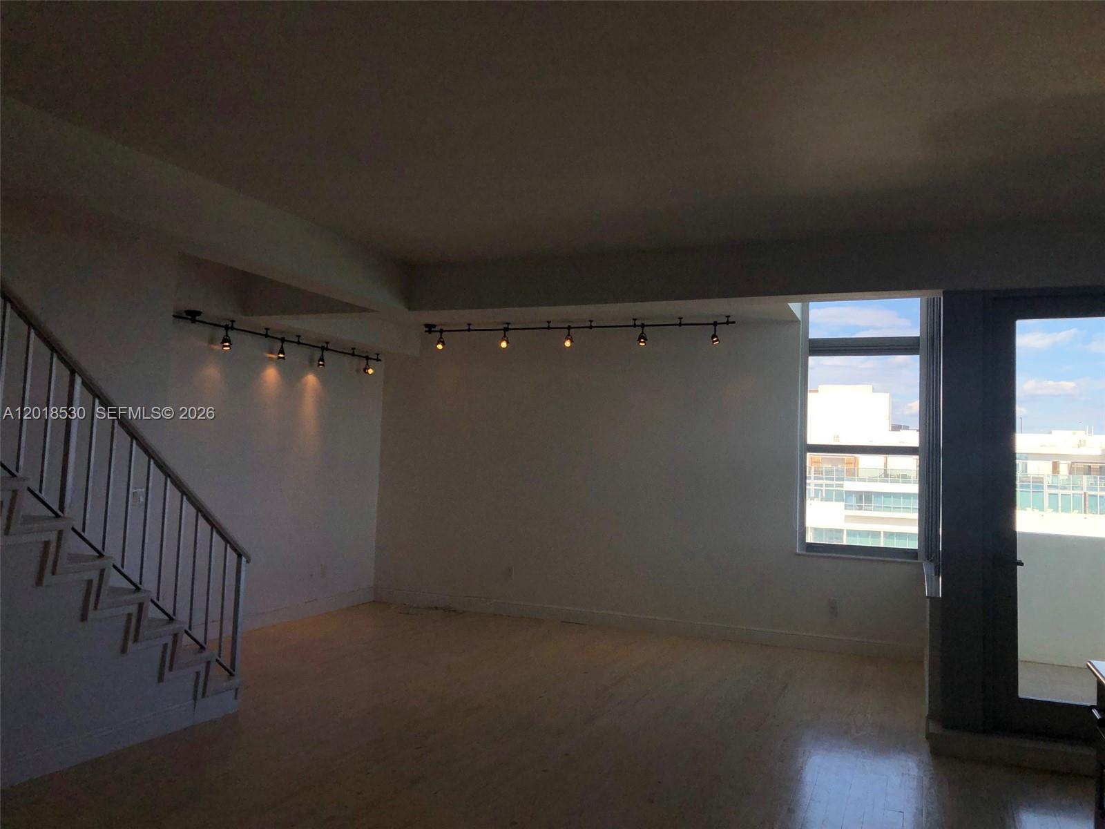 Miami Beach FL 33140 - A12018530