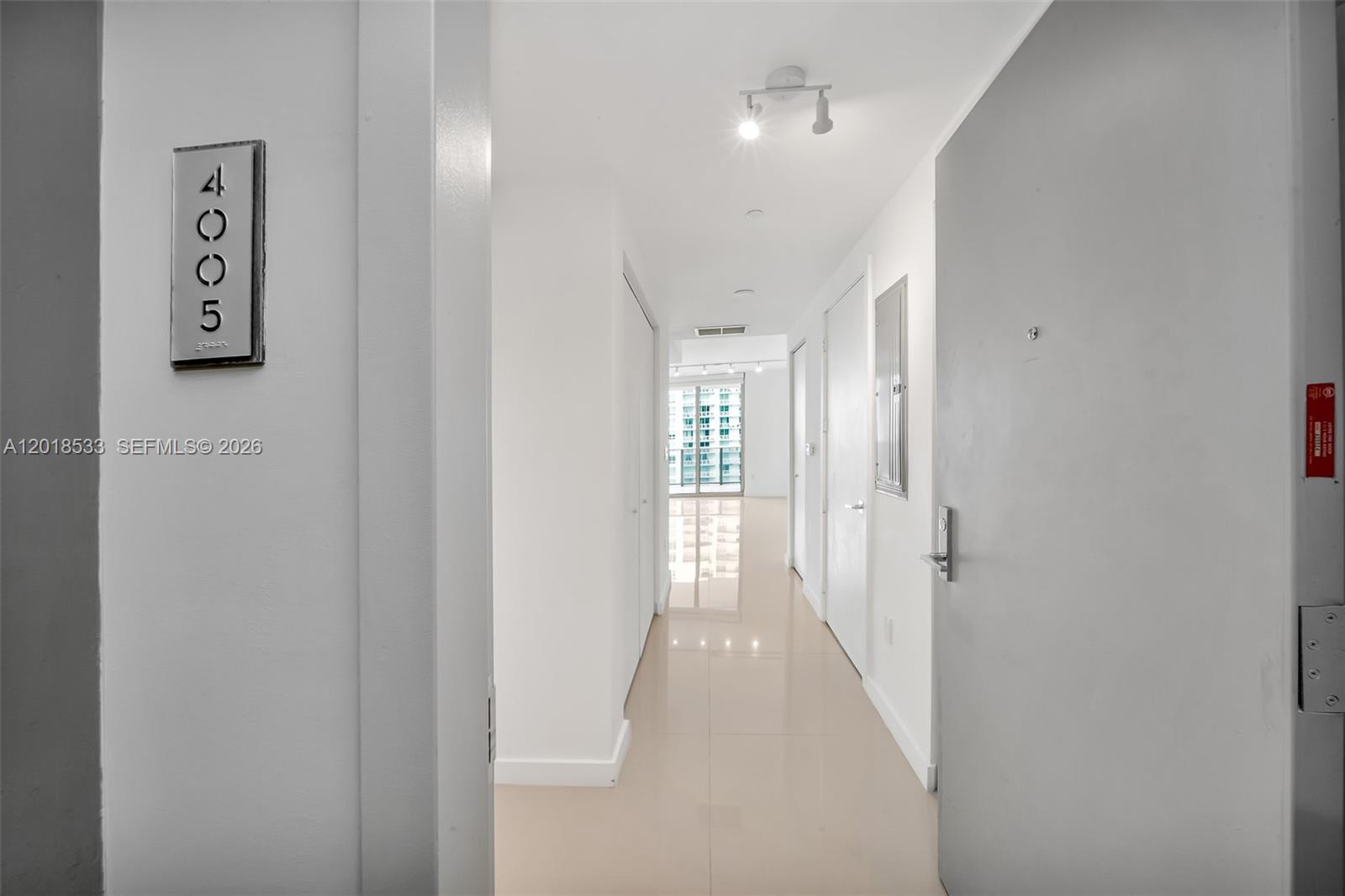 488 NE 18th St #4005, Miami FL 33132