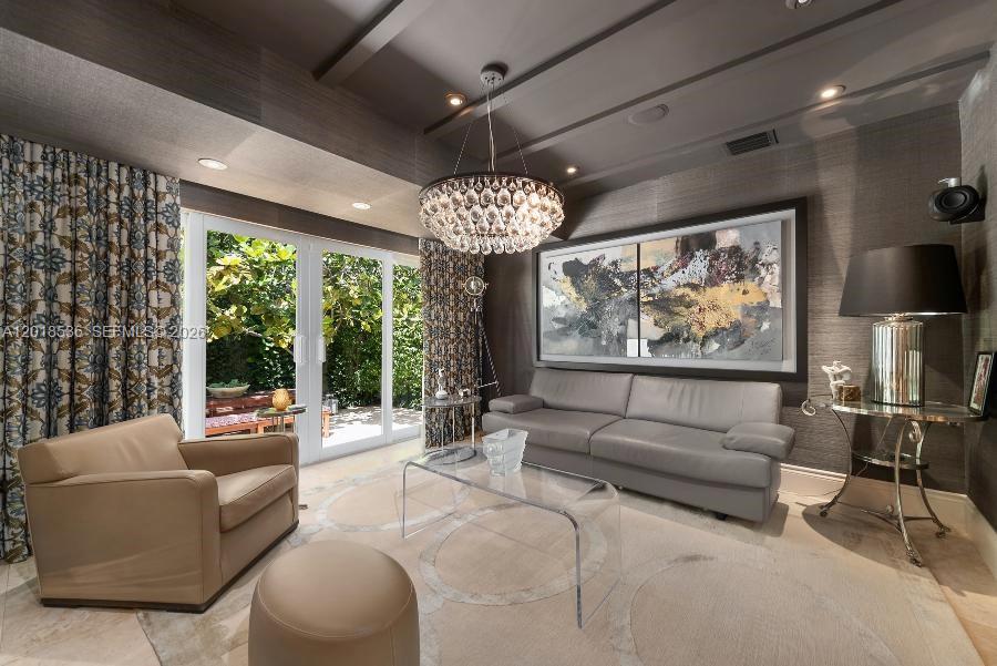 830 E Dilido Dr, Miami Beach FL 33139