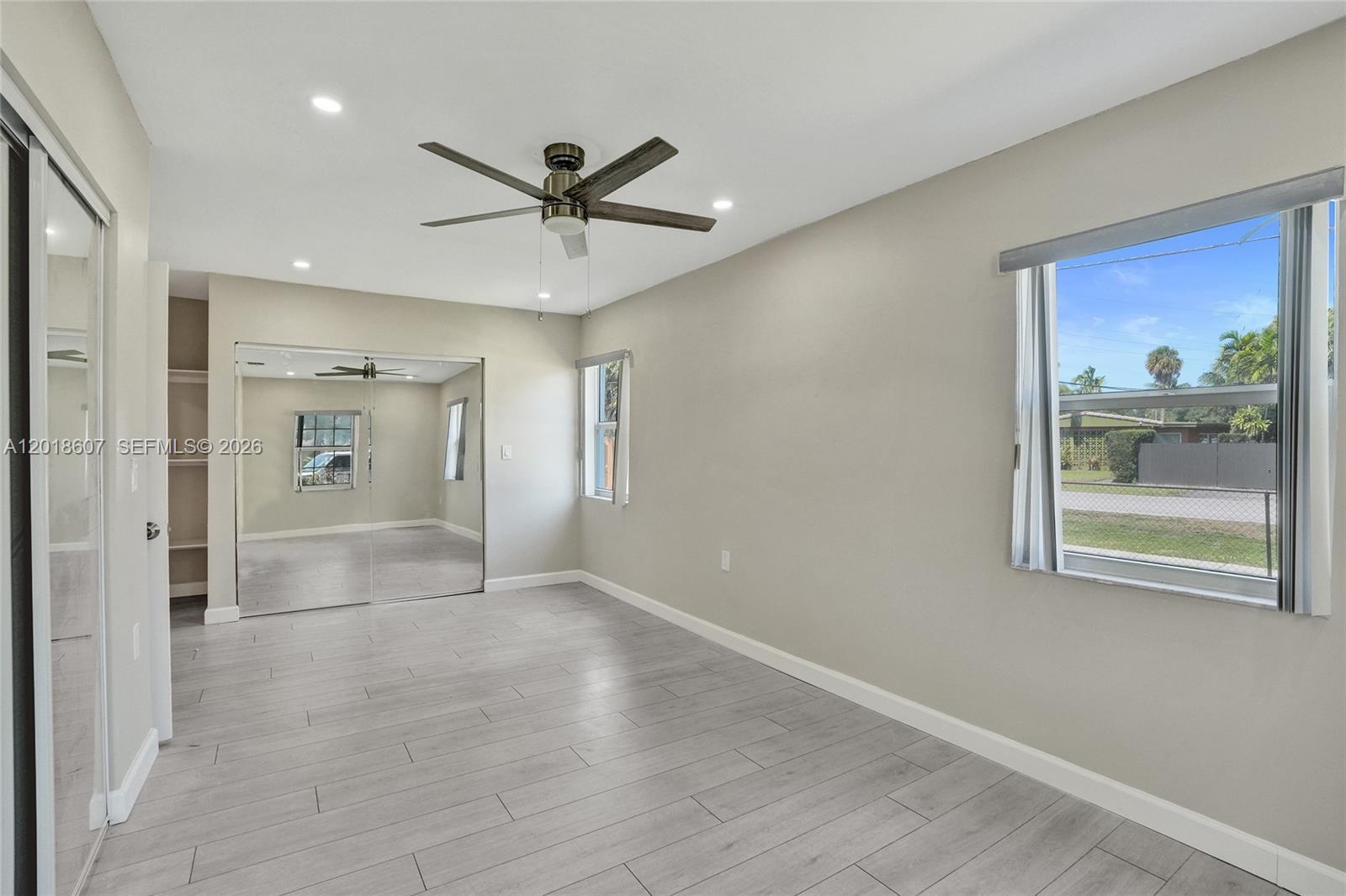 3401 NW 7th St, Lauderhill FL 33311