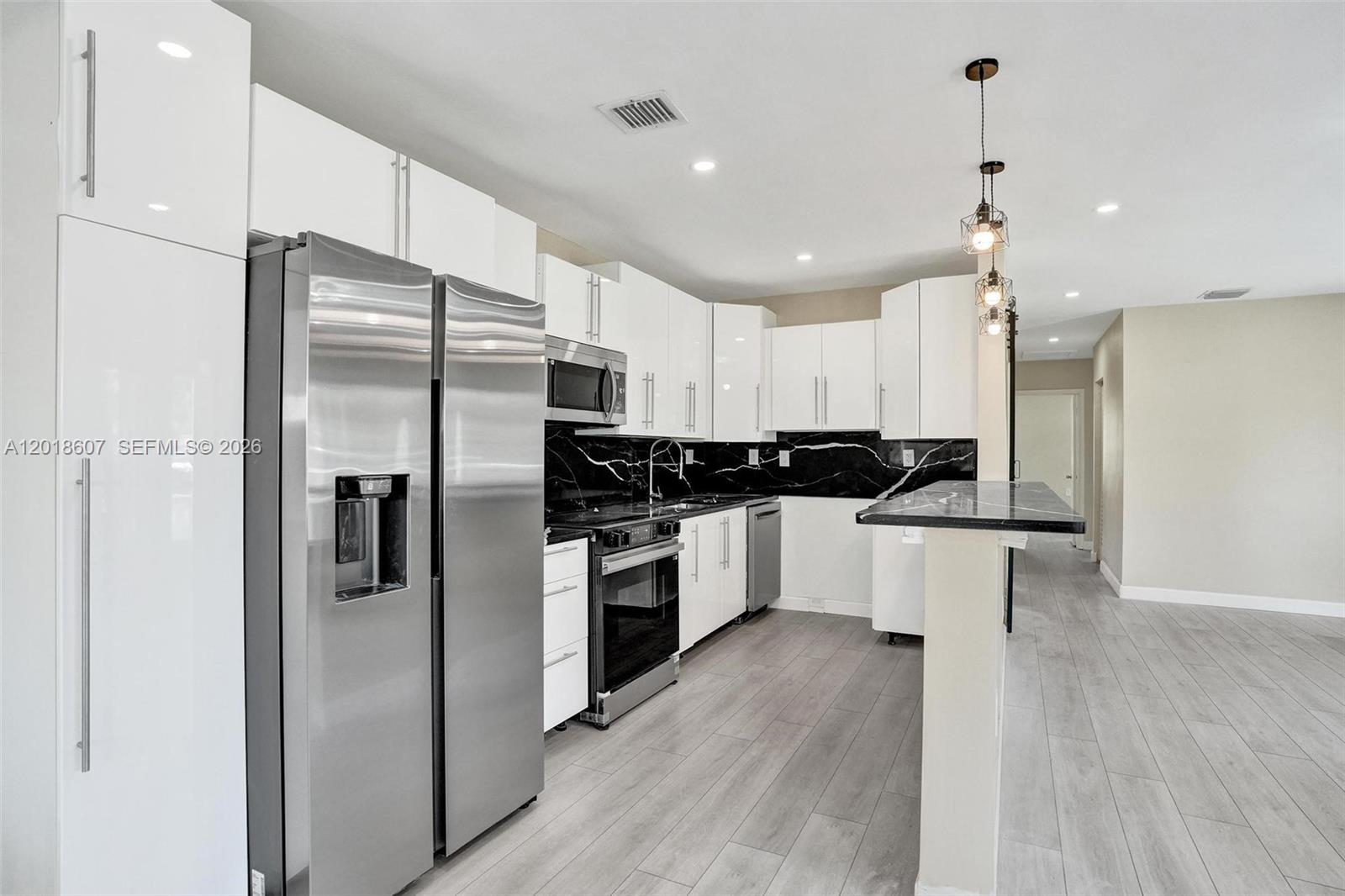 3401 NW 7th St, Lauderhill FL 33311