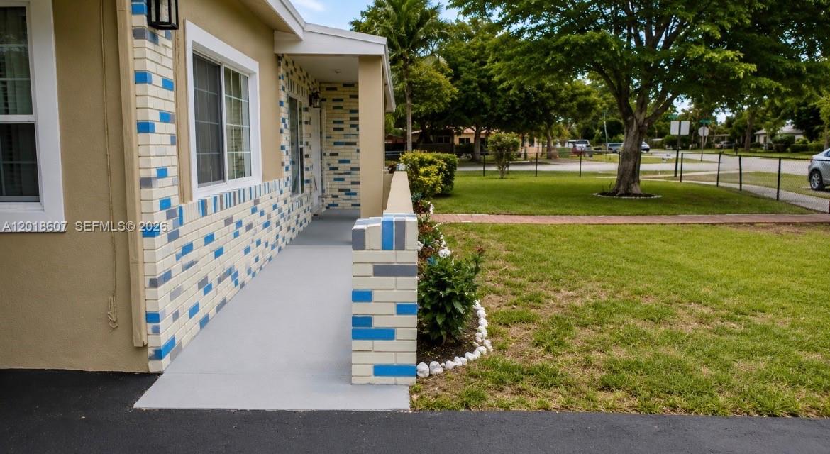 3401 NW 7th St, Lauderhill FL 33311