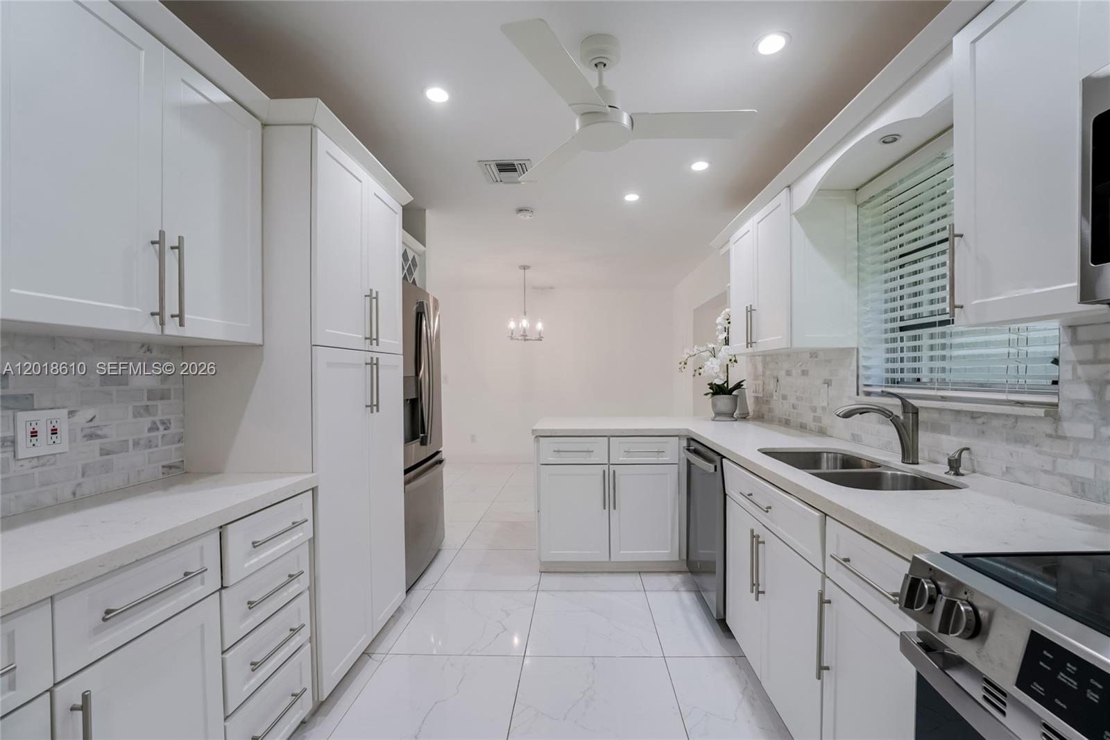 7220 SW 69th Ct, Miami FL 33143