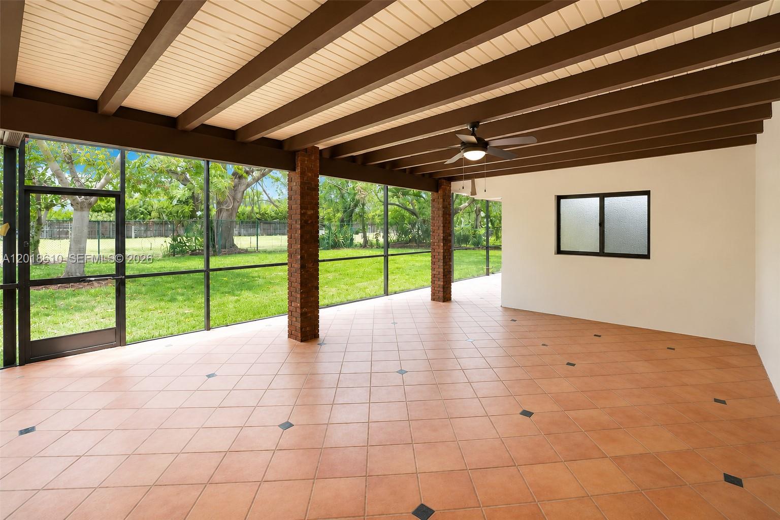 7220 SW 69th Ct, Miami FL 33143