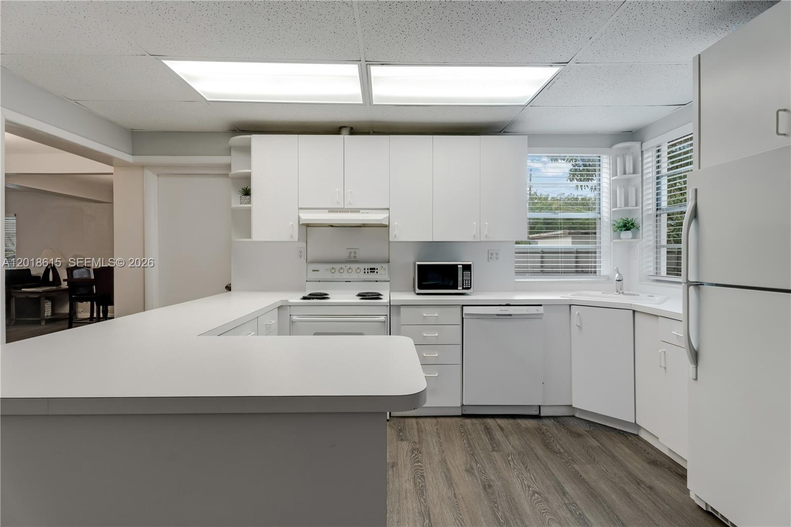 6531 SW 57th Pl, South Miami FL 33143