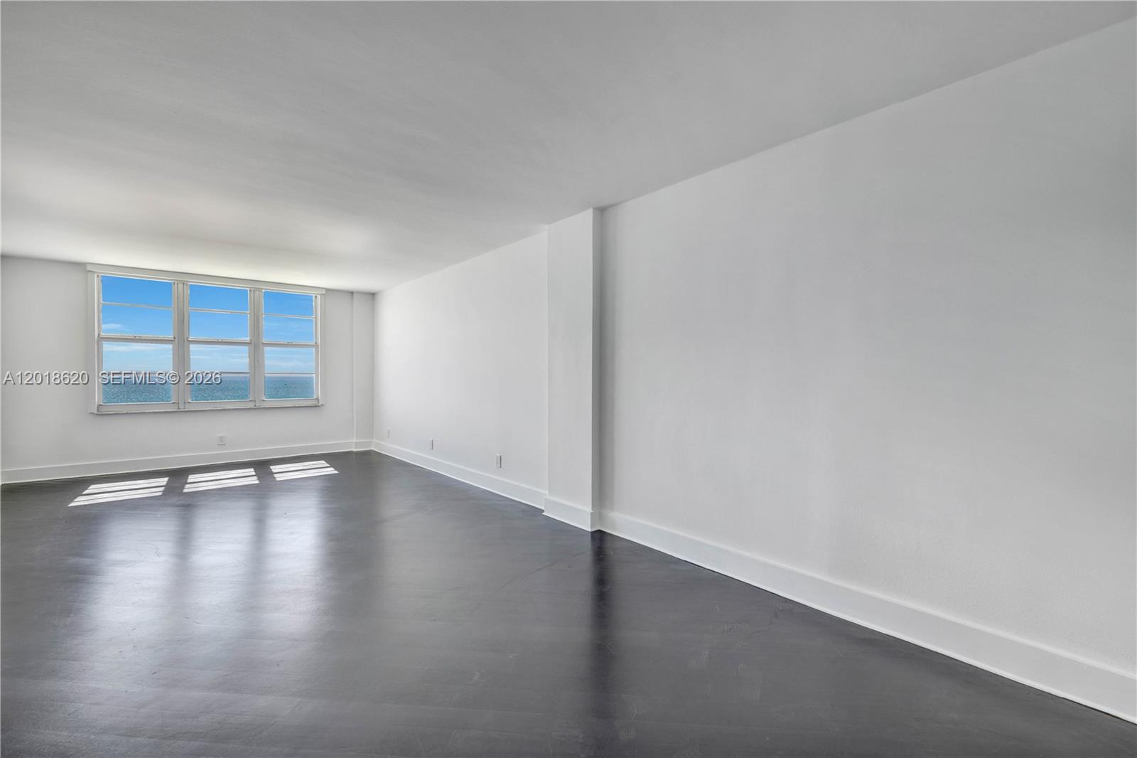 5151 Collins Ave #1627, Miami Beach FL 33140