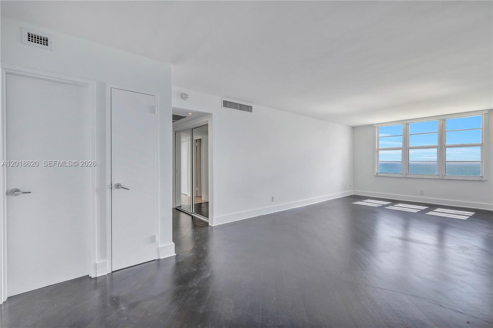 5151 Collins Ave #1627, Miami Beach FL 33140