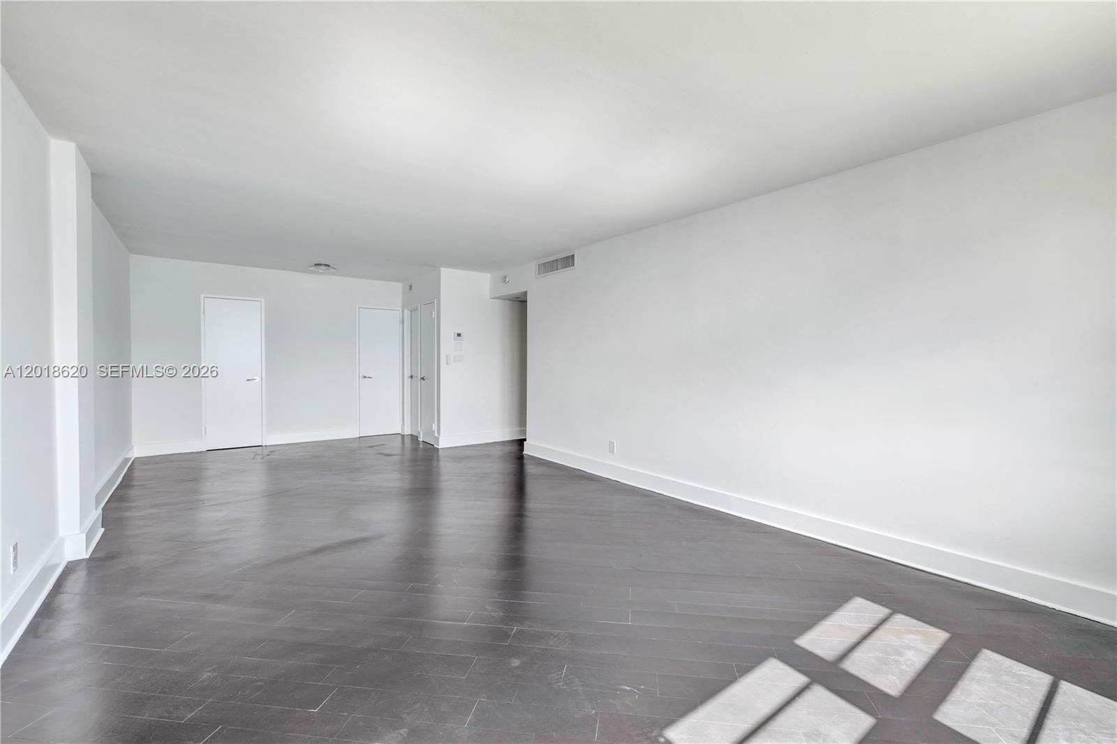 5151 Collins Ave #1627, Miami Beach FL 33140