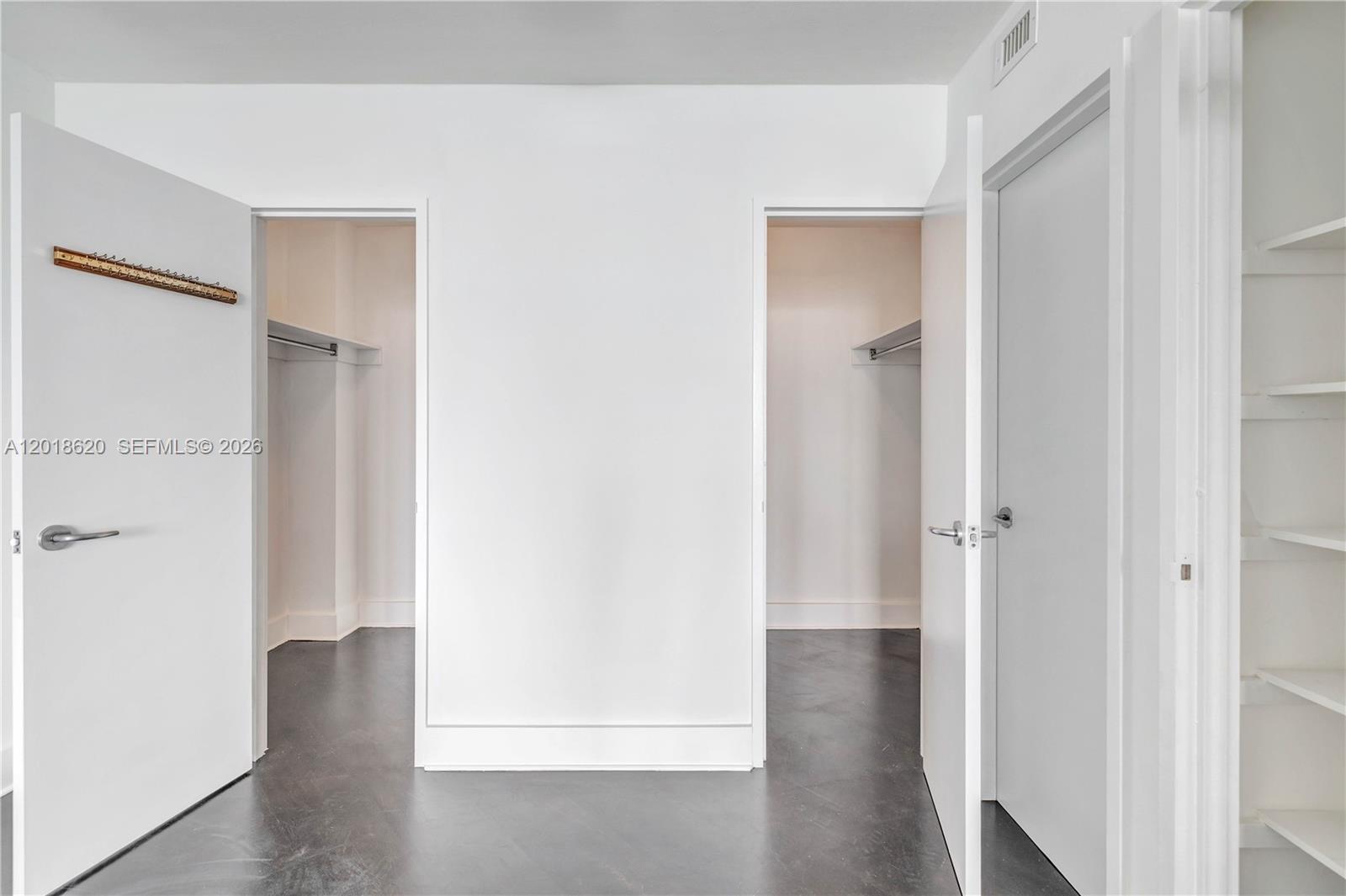 5151 Collins Ave #1627, Miami Beach FL 33140