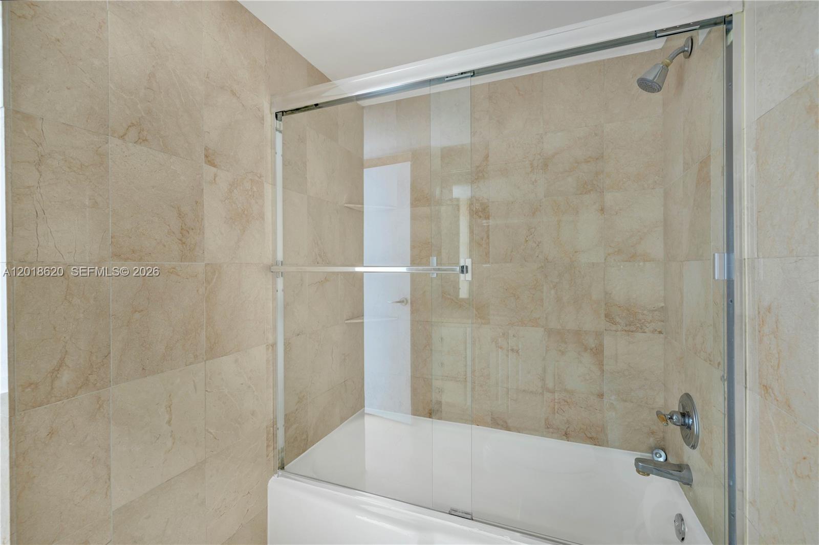 5151 Collins Ave #1627, Miami Beach FL 33140