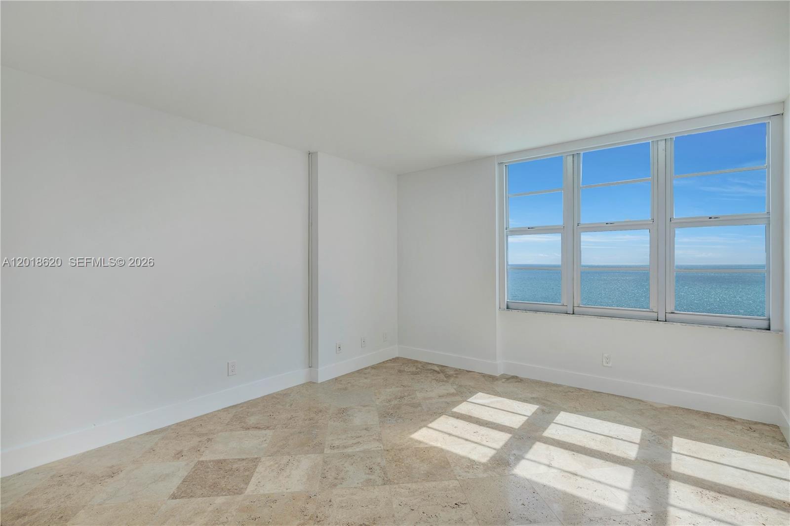 5151 Collins Ave #1627, Miami Beach FL 33140