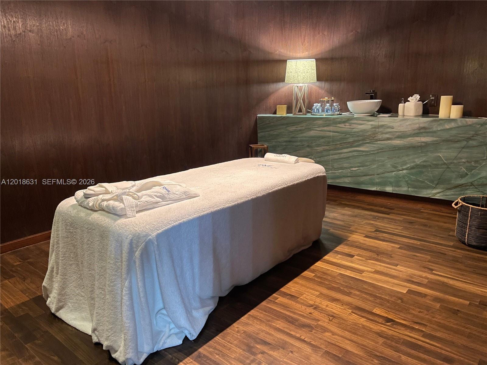 1 Collins Ave #108, Miami Beach FL 33139