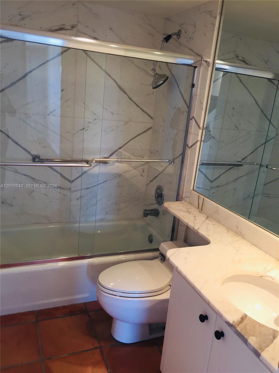 199 Ocean Lane Dr #113, Key Biscayne FL 33149