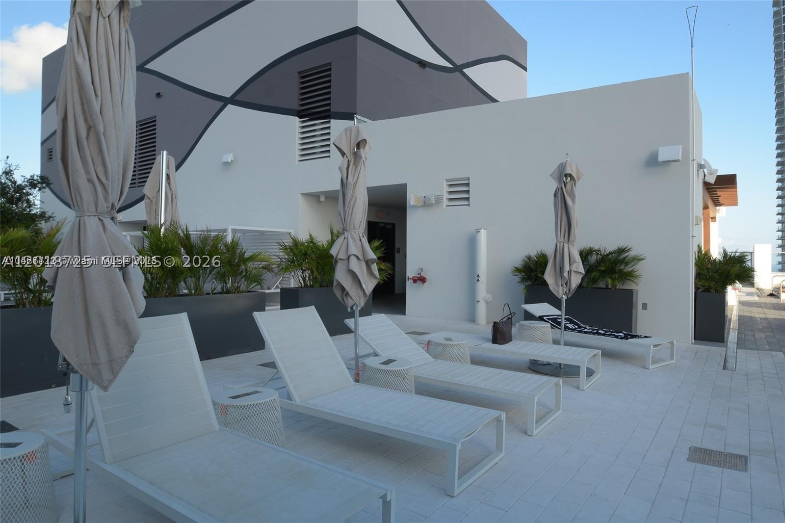 1010 Brickell Ave #2208, Miami FL 33131