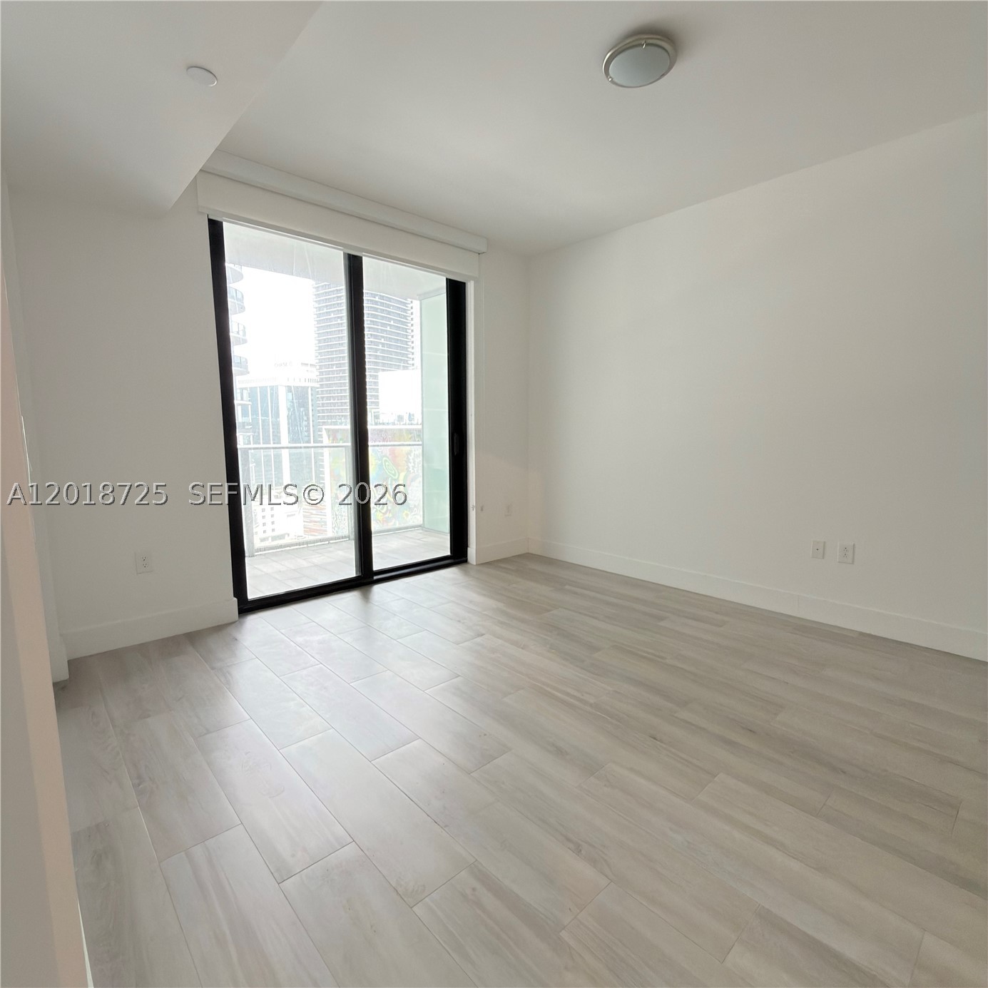 1010 Brickell Ave #2208, Miami FL 33131