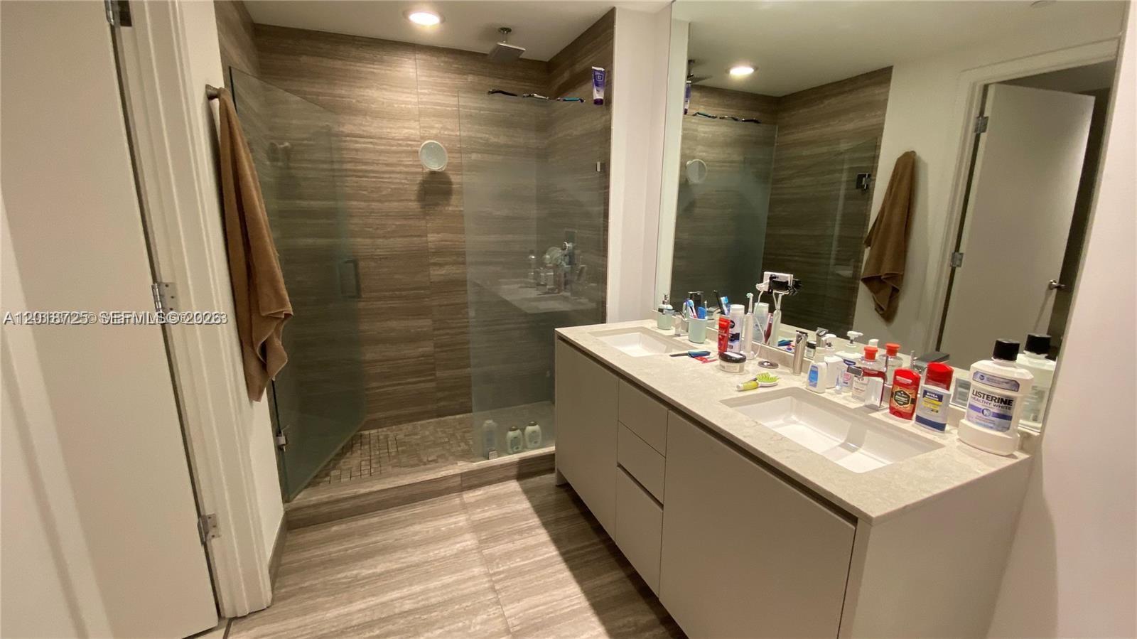 1010 Brickell Ave #2208, Miami FL 33131